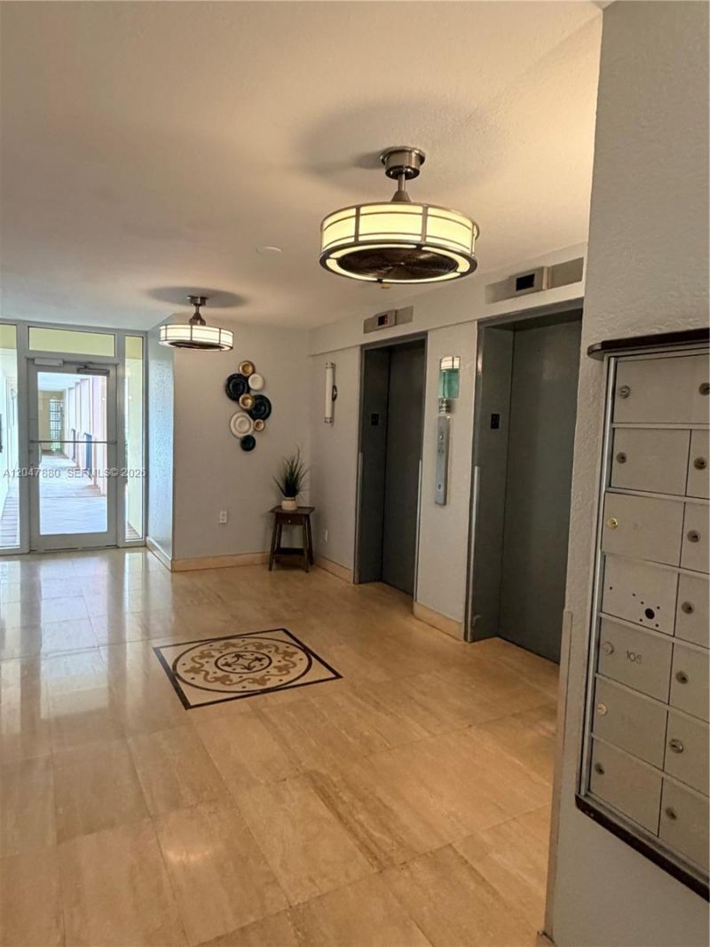 3575 Broken Woods Dr , Unit 303, Coral Springs, FL 33065 Photo