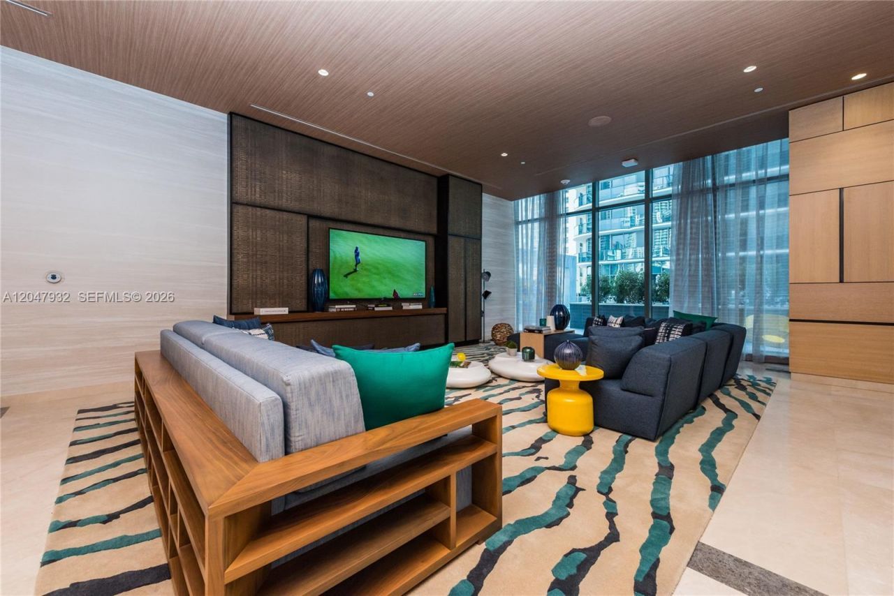 55 SW 9th Street , Unit 2102, Miami, FL 33130 Photo