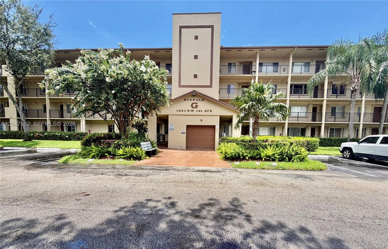 1351 SW 141st Ave , Unit 308G, Pembroke Pines, FL 33027 Photo