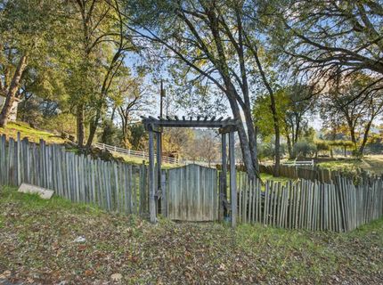 3281 Yearling Trl, Placerville, CA 95667 Photo