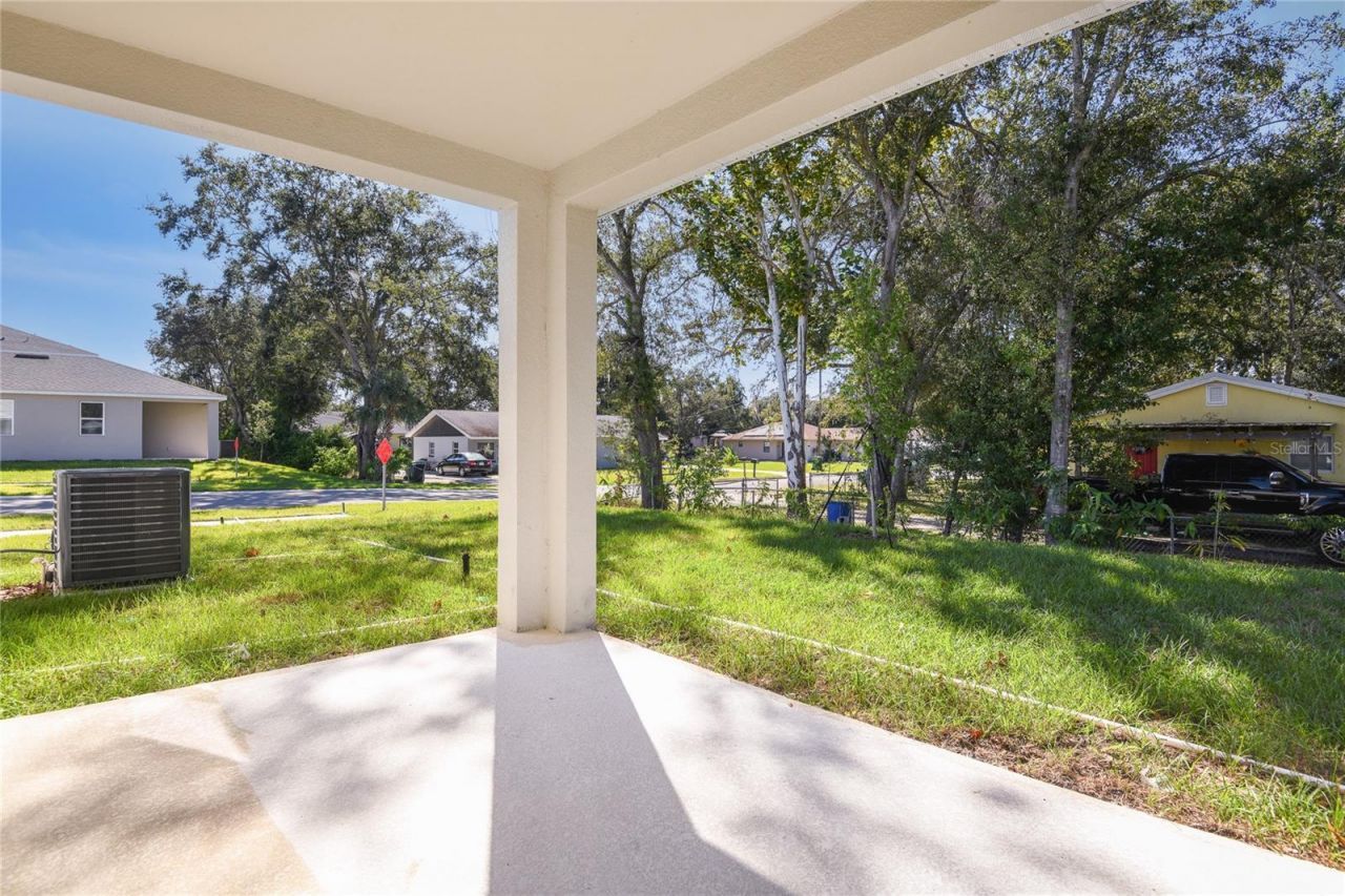 716 Lake Dell Avenue , Dundee, FL 33838 Photo