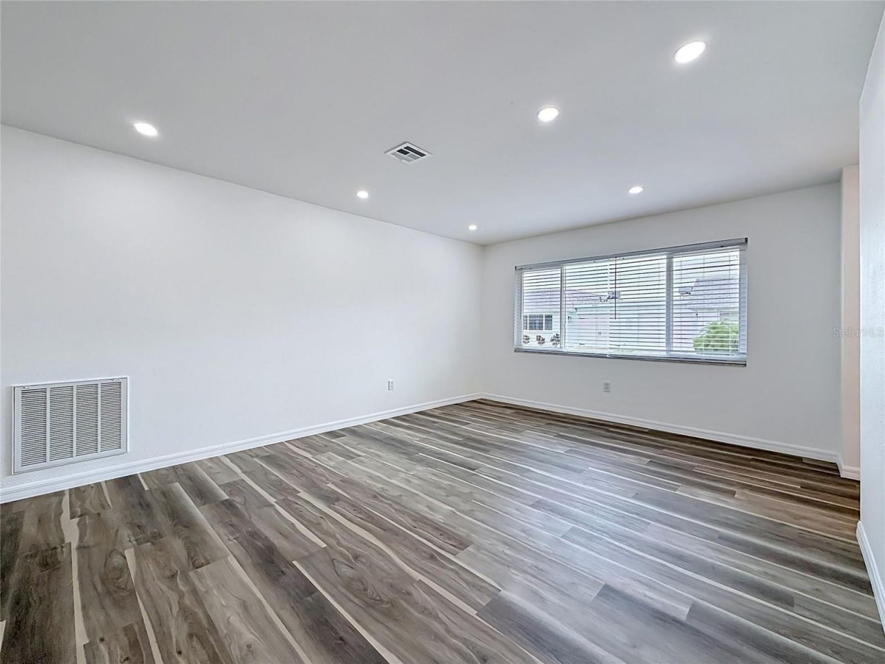 8454 Austin N, Pinellas Park, FL 33781 Photo