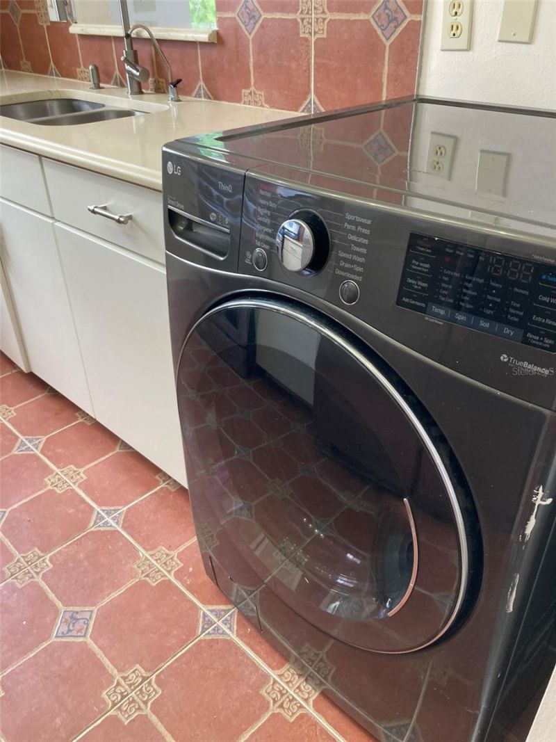 7975 58th Avenue N, Unit 408, Saint Petersburg, FL 33709 Photo
