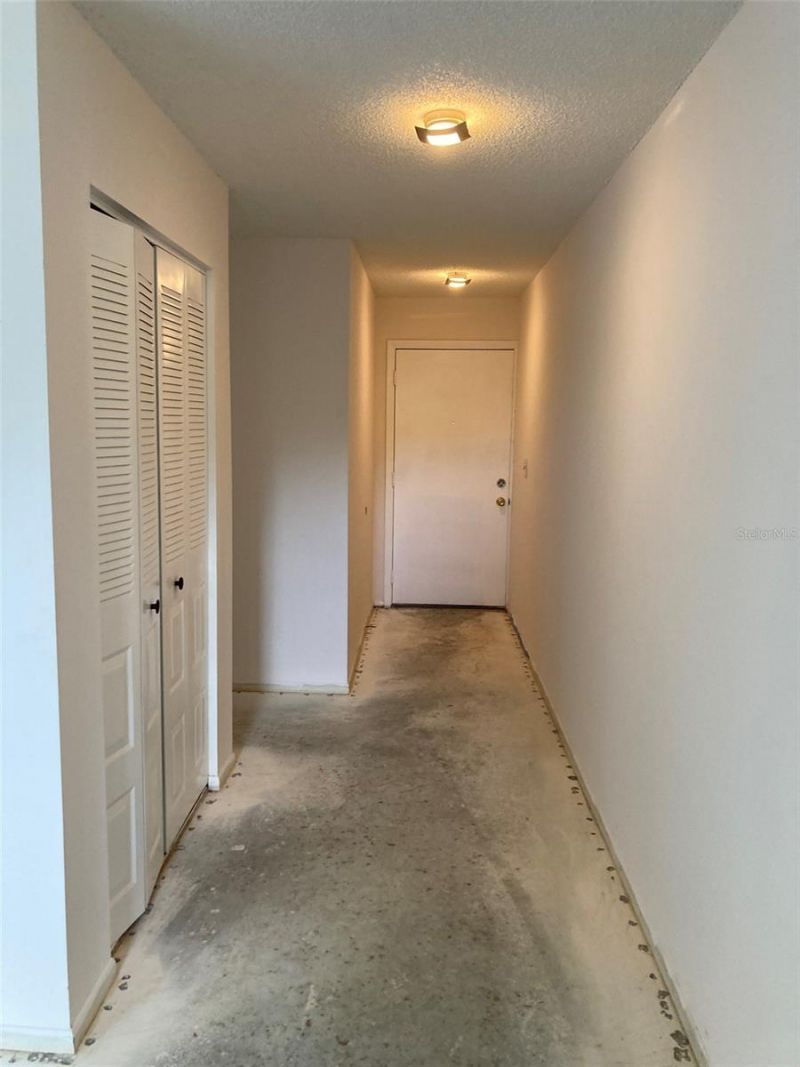 7975 58th Avenue N, Unit 408, Saint Petersburg, FL 33709 Photo