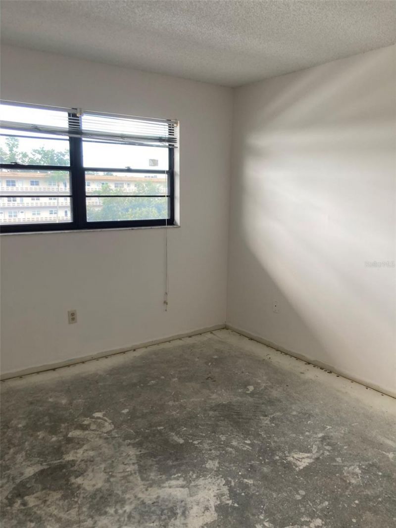 7975 58th Avenue N, Unit 408, Saint Petersburg, FL 33709 Photo