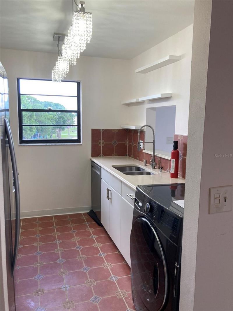 7975 58th Avenue N, Unit 408, Saint Petersburg, FL 33709 Photo