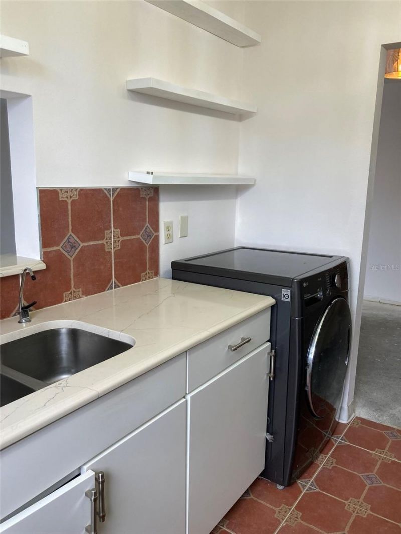 7975 58th Avenue N, Unit 408, Saint Petersburg, FL 33709 Photo