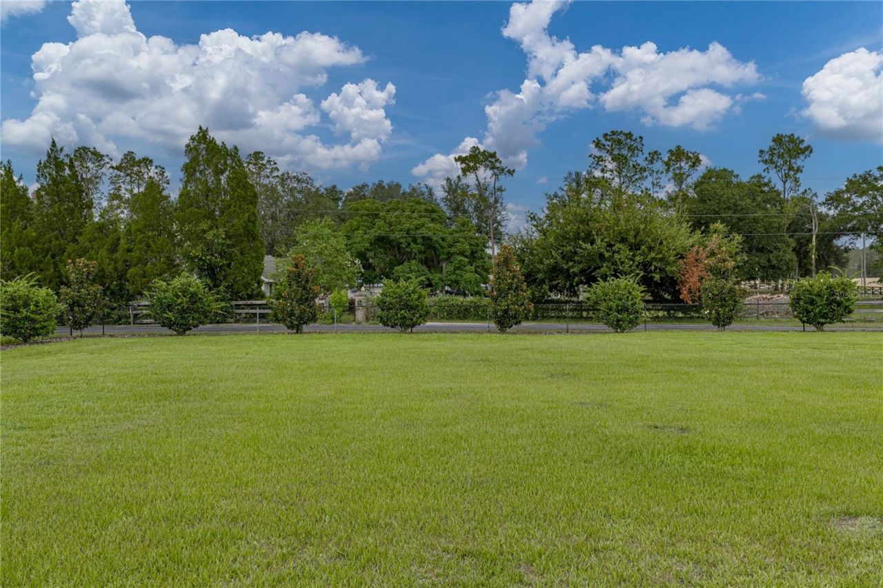 32655 Wesley Way, Dade City, FL 33525 Photo