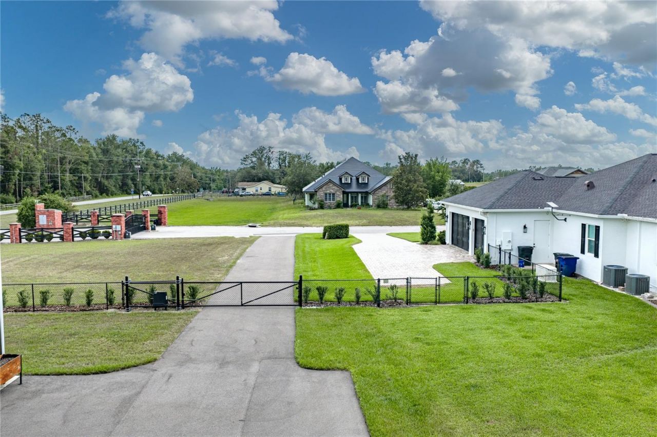 32655 Wesley Way, Dade City, FL 33525 Photo