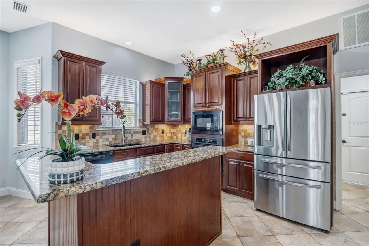 4303 Tokose Place , Lakeland, FL 33811 Photo