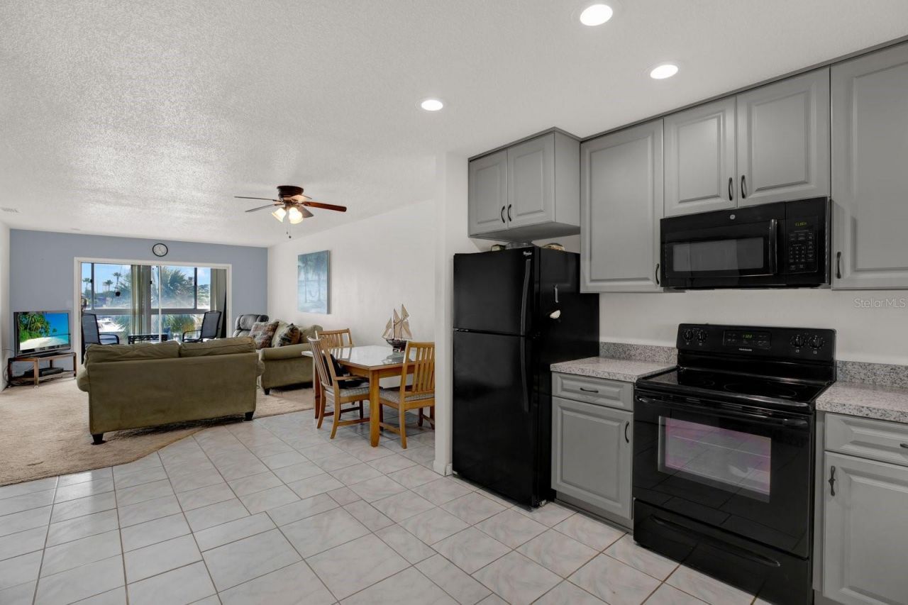 4939 Floramar Terrace , Unit 204, New Port Richey, FL 34652 Photo