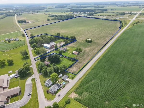6537 E Dublin Pike, Straughn, IN 47387