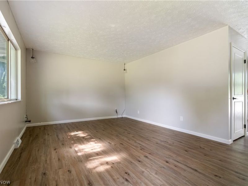 2992 Walbridge Drive, Akron, OH 44319 Photo 5