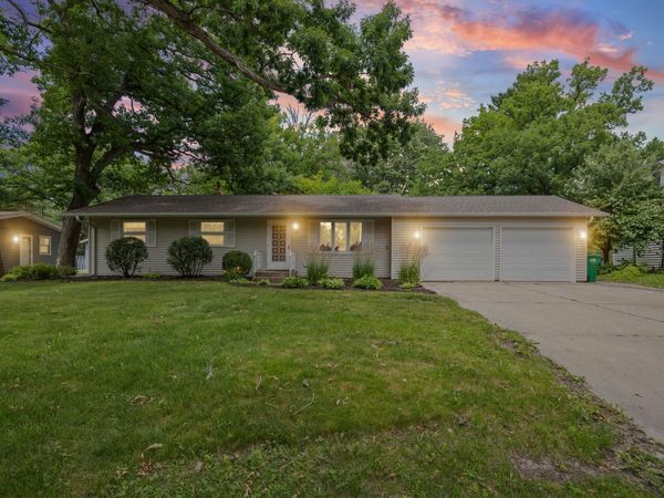 605 Arner Avenue, Shoreview, MN 55126