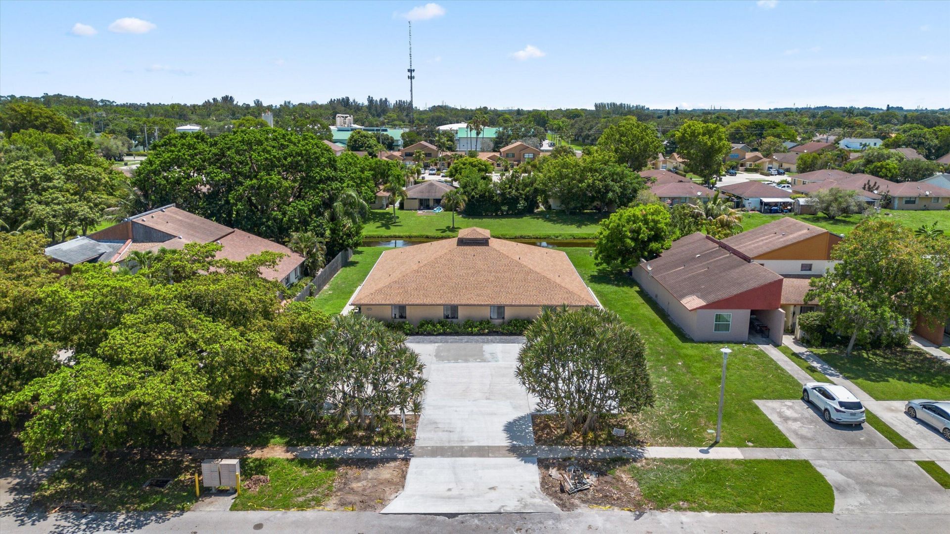 1262 The 12th Fairway, Wellington, FL 33414 Photo