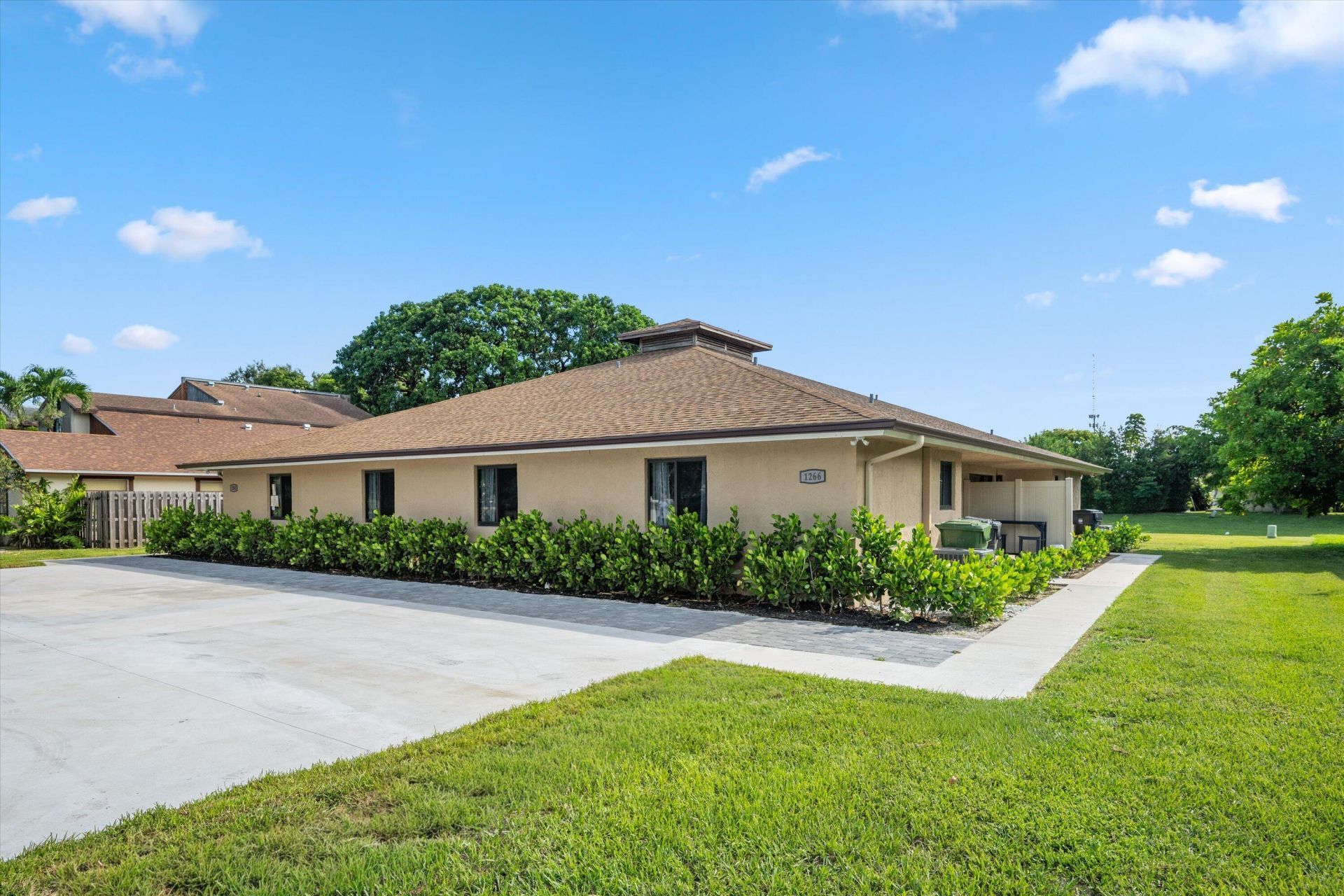 1262 The 12th Fairway, Wellington, FL 33414 Photo