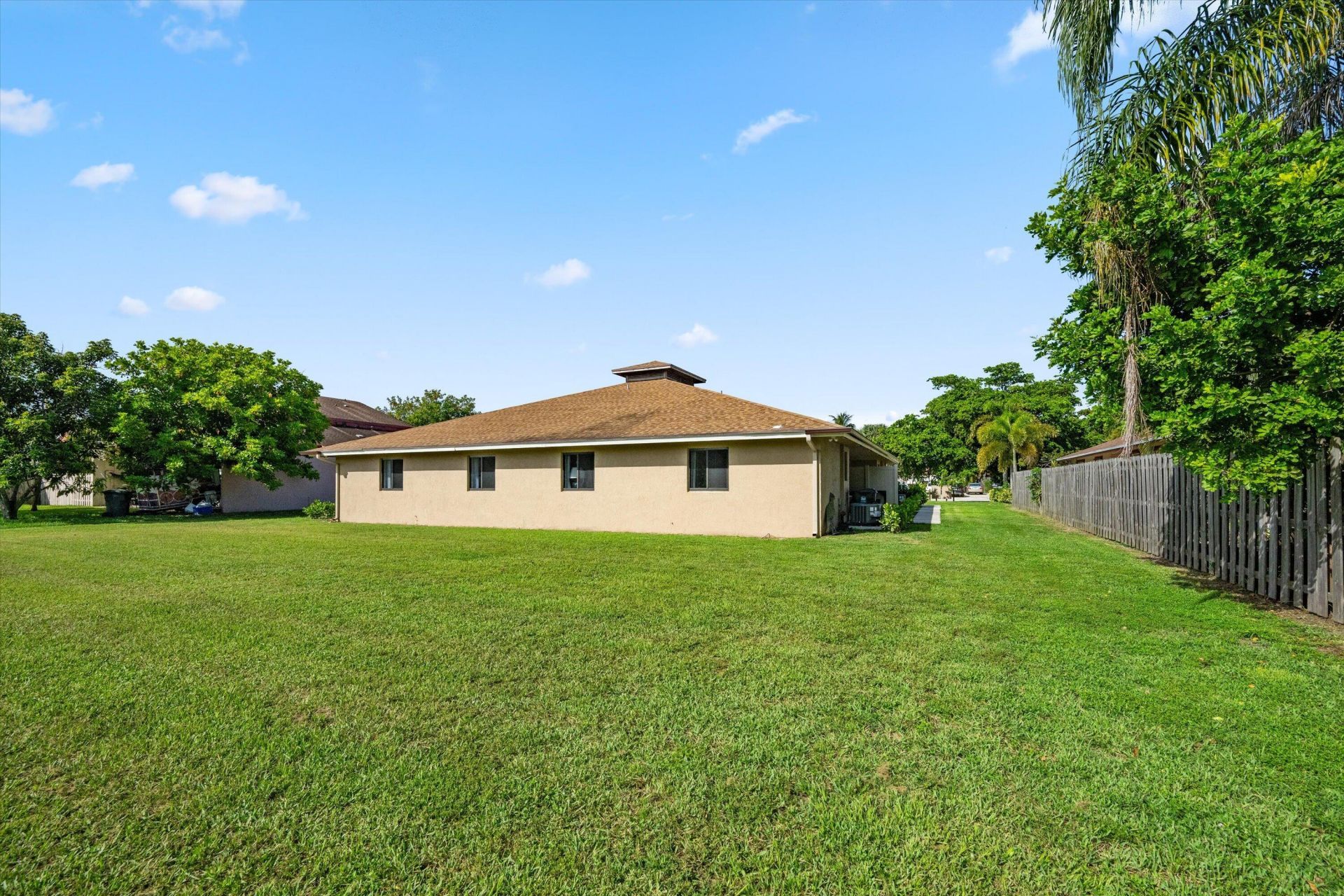 1262 The 12th Fairway, Wellington, FL 33414 Photo