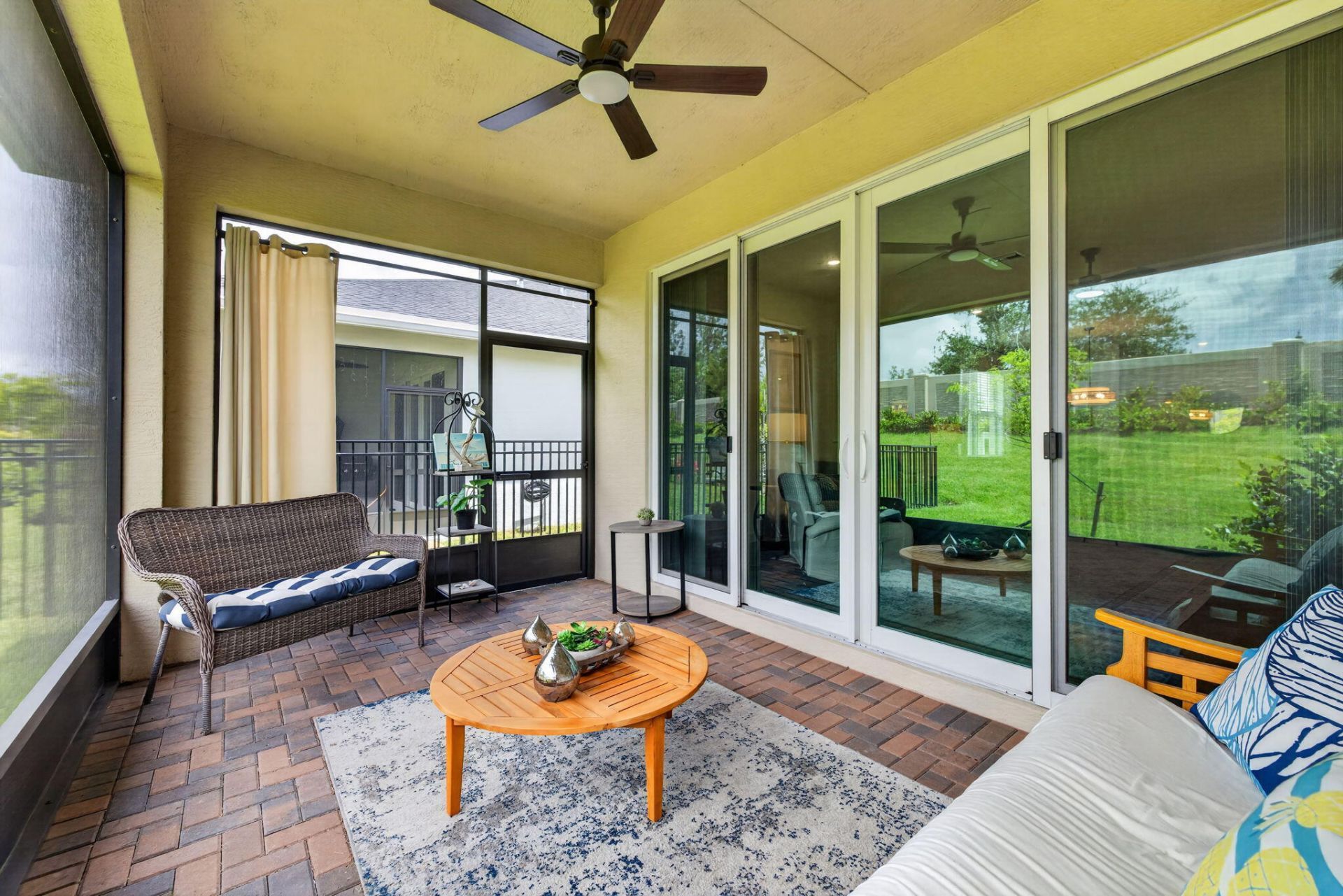 2057 SE Crosswood Way, Port Saint Lucie, FL 34984 Photo