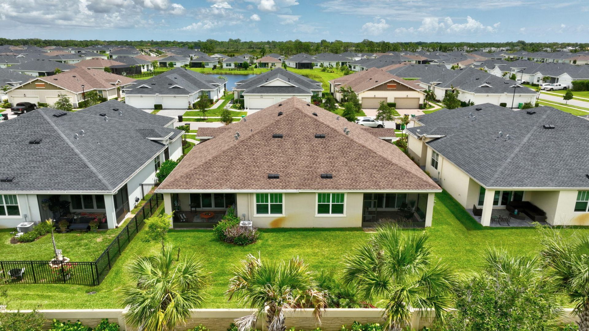 2057 SE Crosswood Way, Port Saint Lucie, FL 34984 Photo