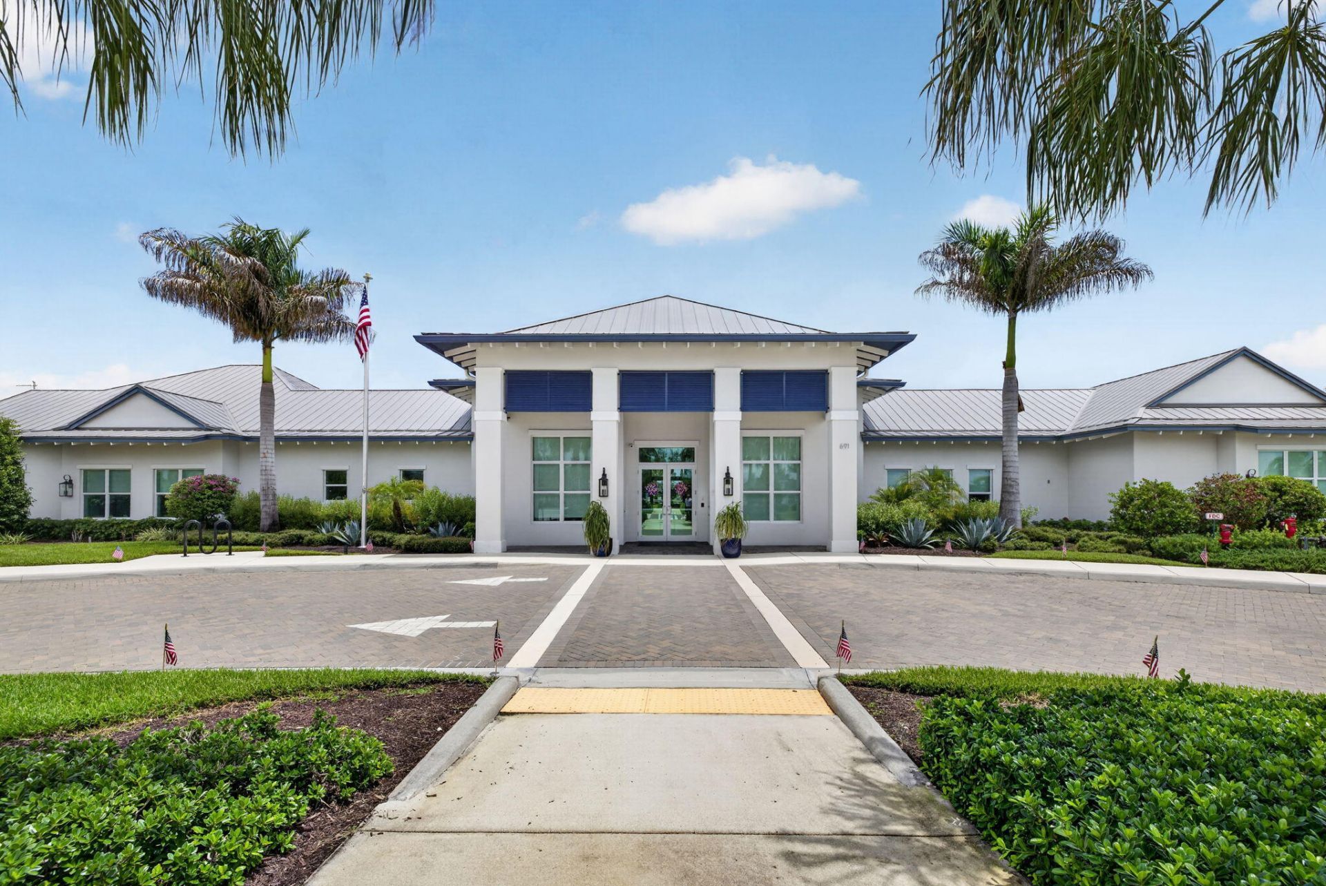 2057 SE Crosswood Way, Port Saint Lucie, FL 34984 Photo