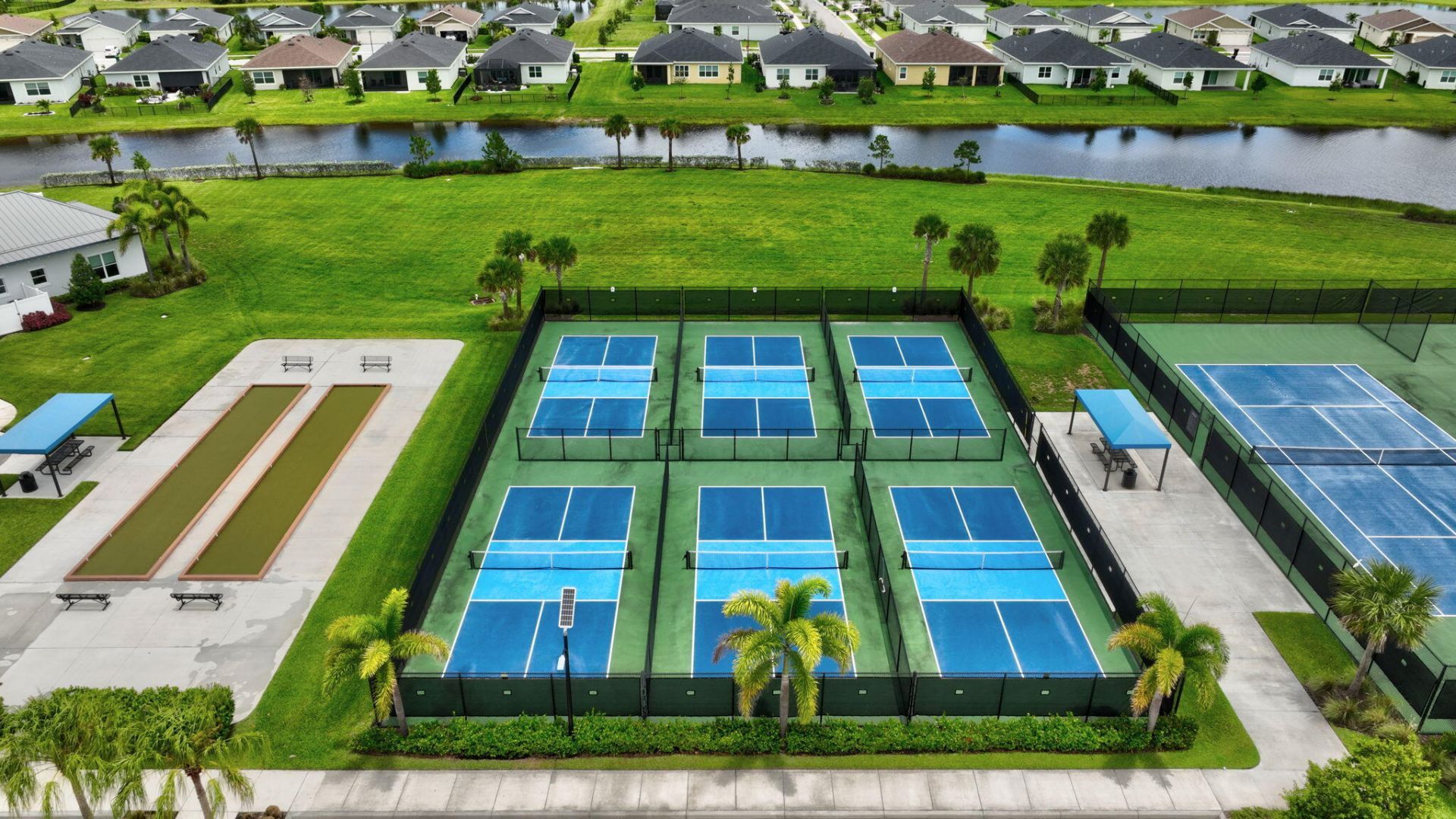 2057 SE Crosswood Way, Port Saint Lucie, FL 34984 Photo