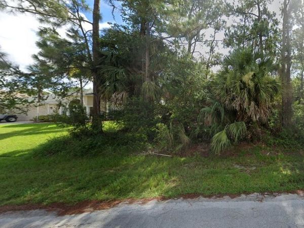 3965 SW Helmlinger Street, Port St. Lucie, FL 34953