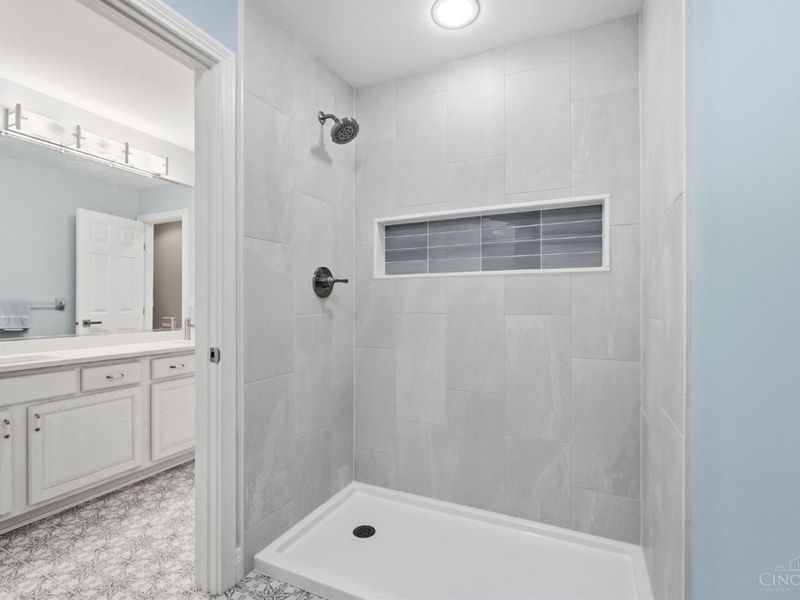 6632 Ridgeview Court, Miami Twp, OH 45140 Photo 49