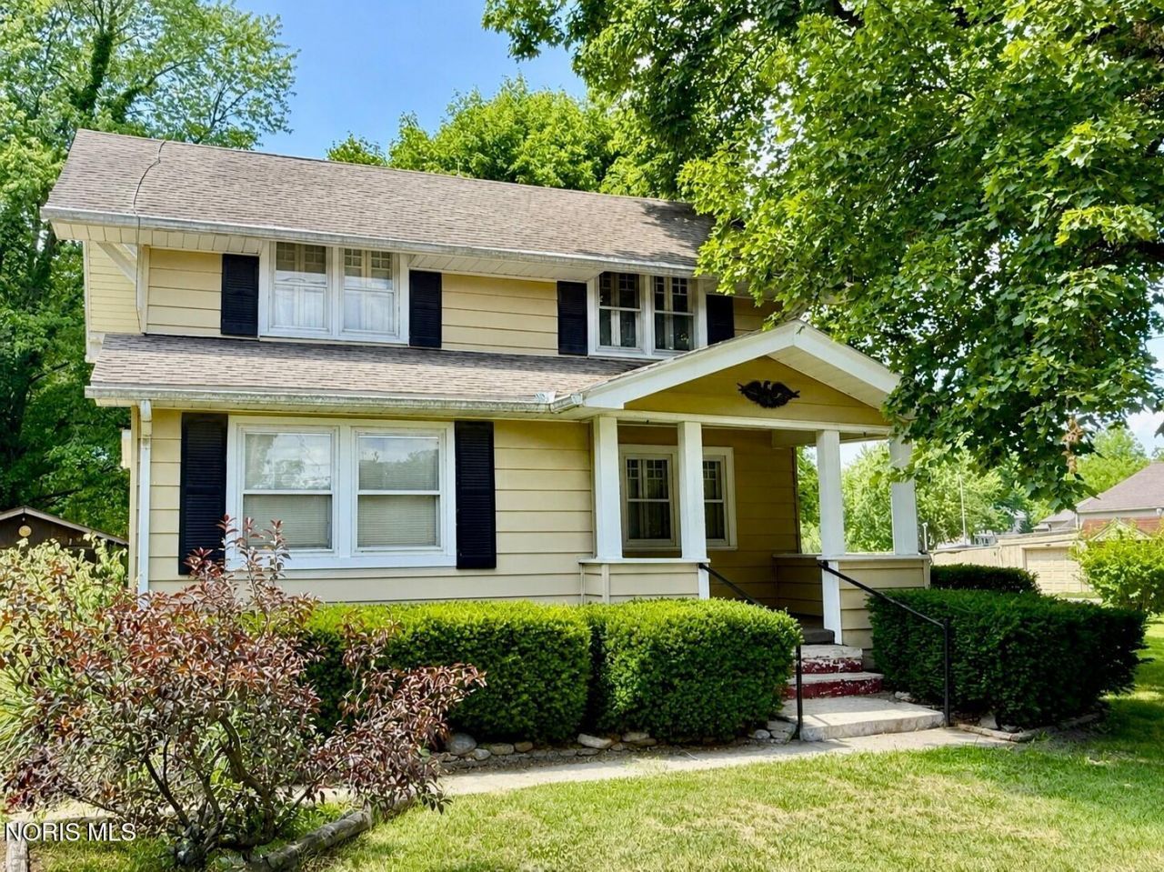 1606 S Crissey Road, Holland, OH 43528 Main Photo