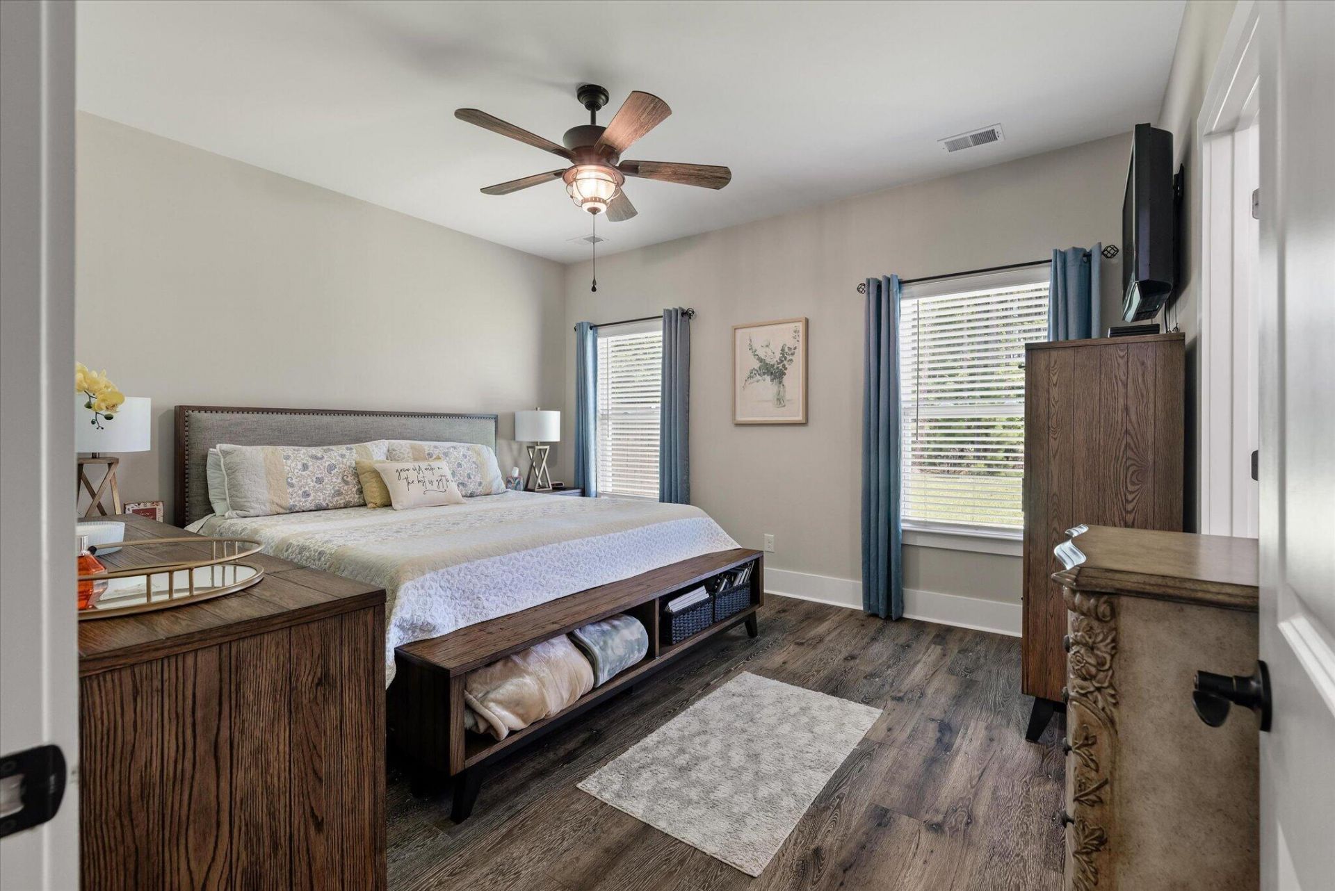 445 Fox Sparrow Court Photo 17