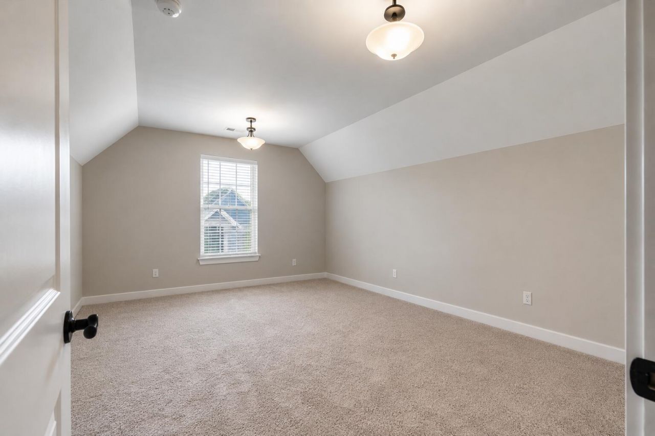 445 Fox Sparrow Court Photo 23
