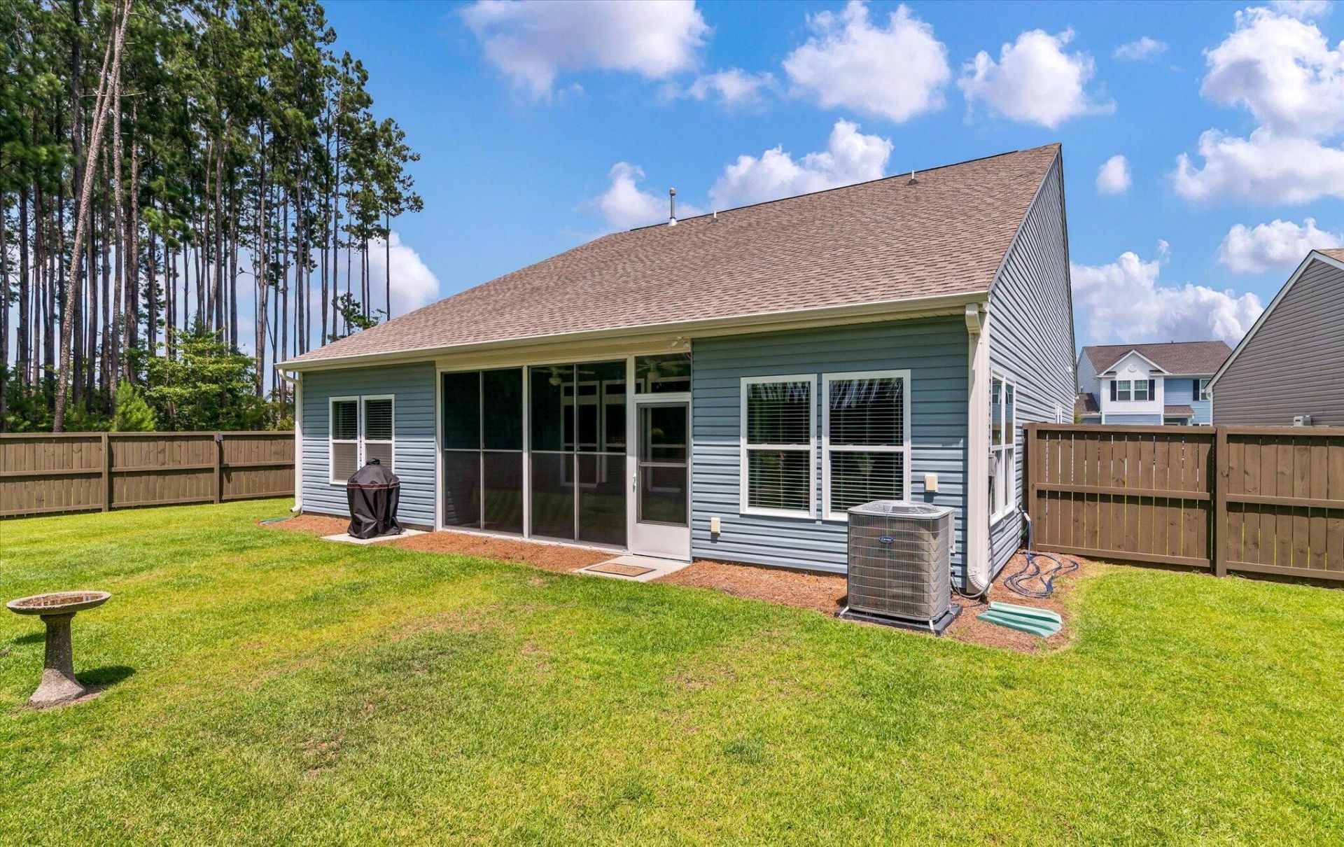 445 Fox Sparrow Court Photo 35