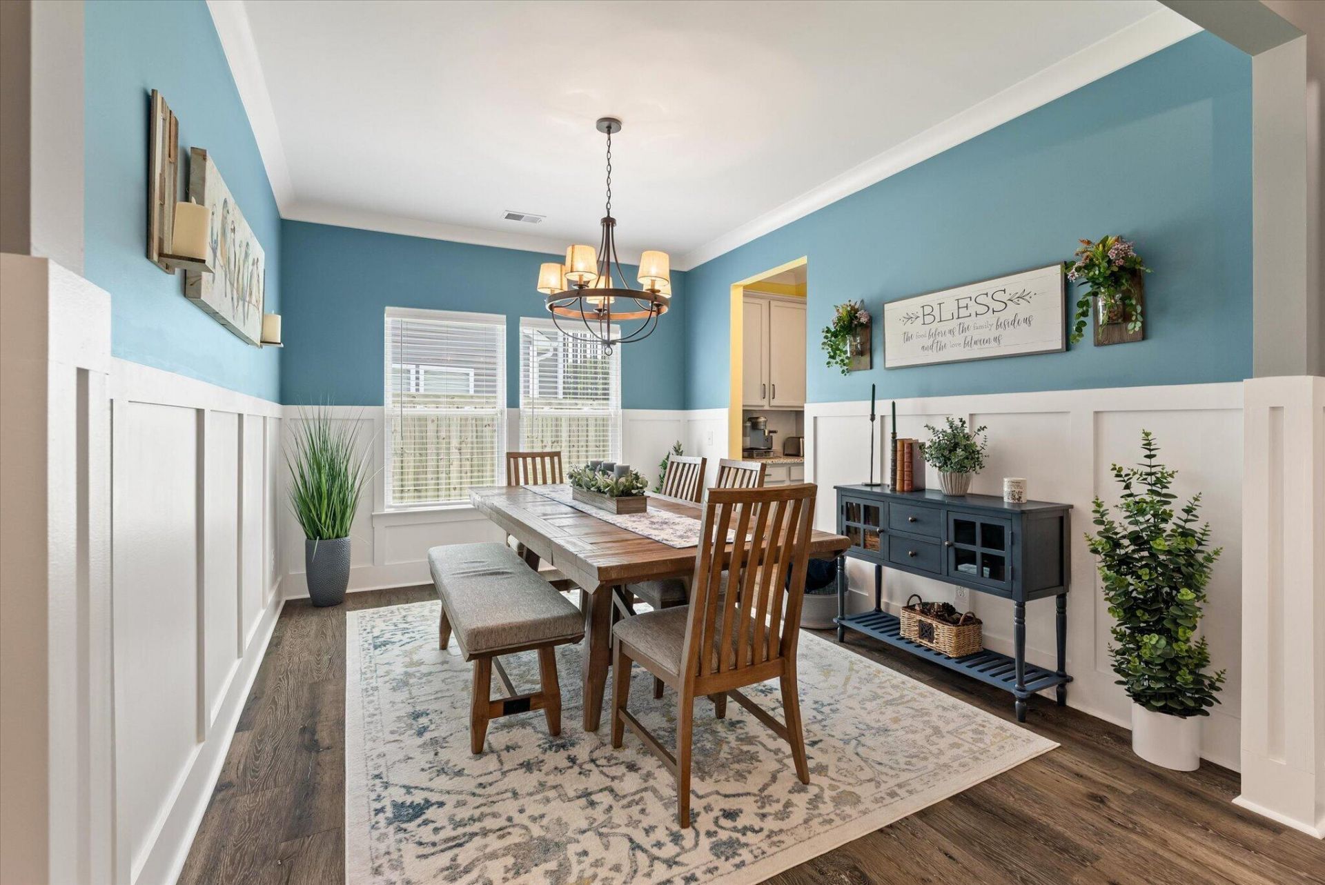 445 Fox Sparrow Court Photo 8