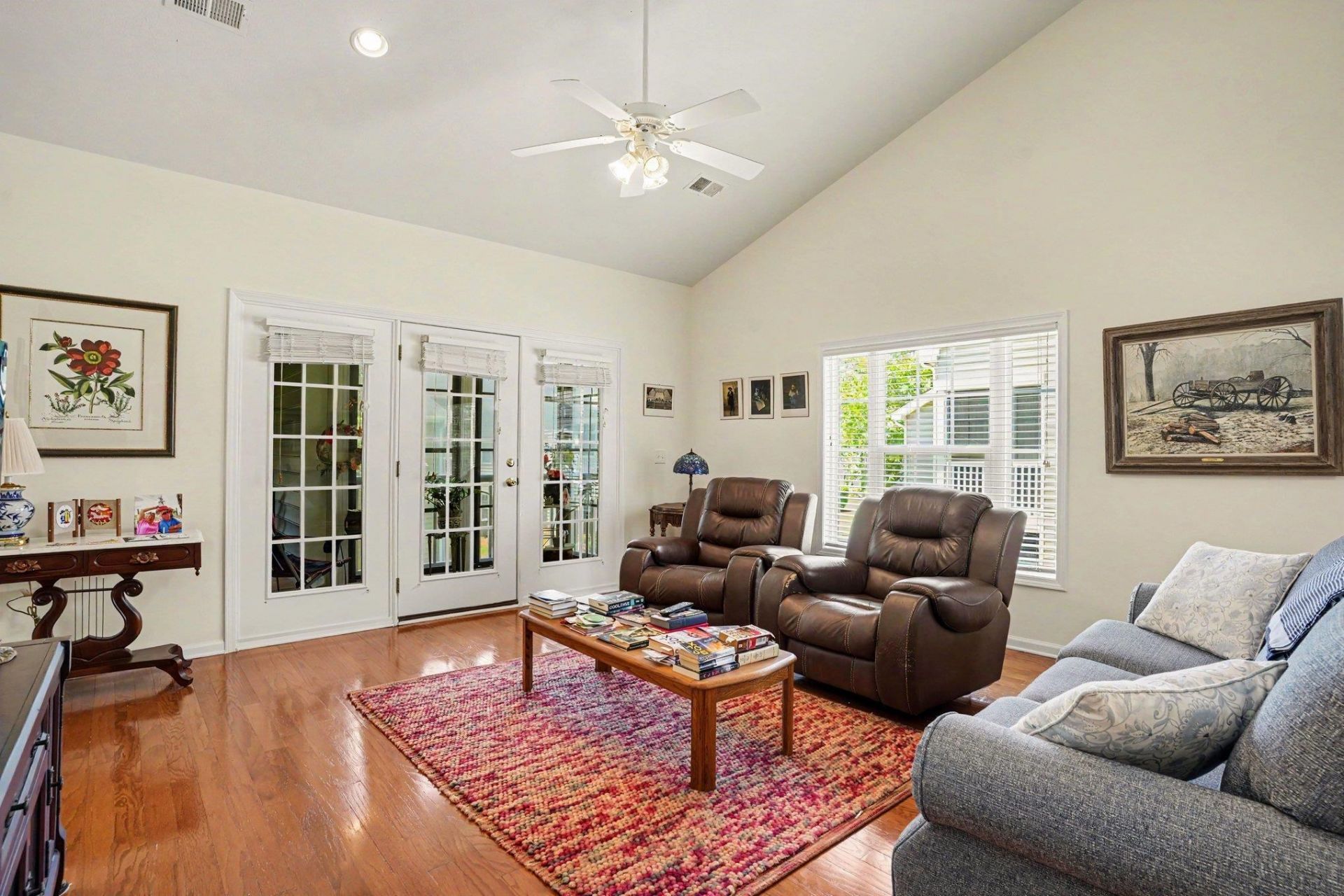 441 Mahogany Dr. Photo 6