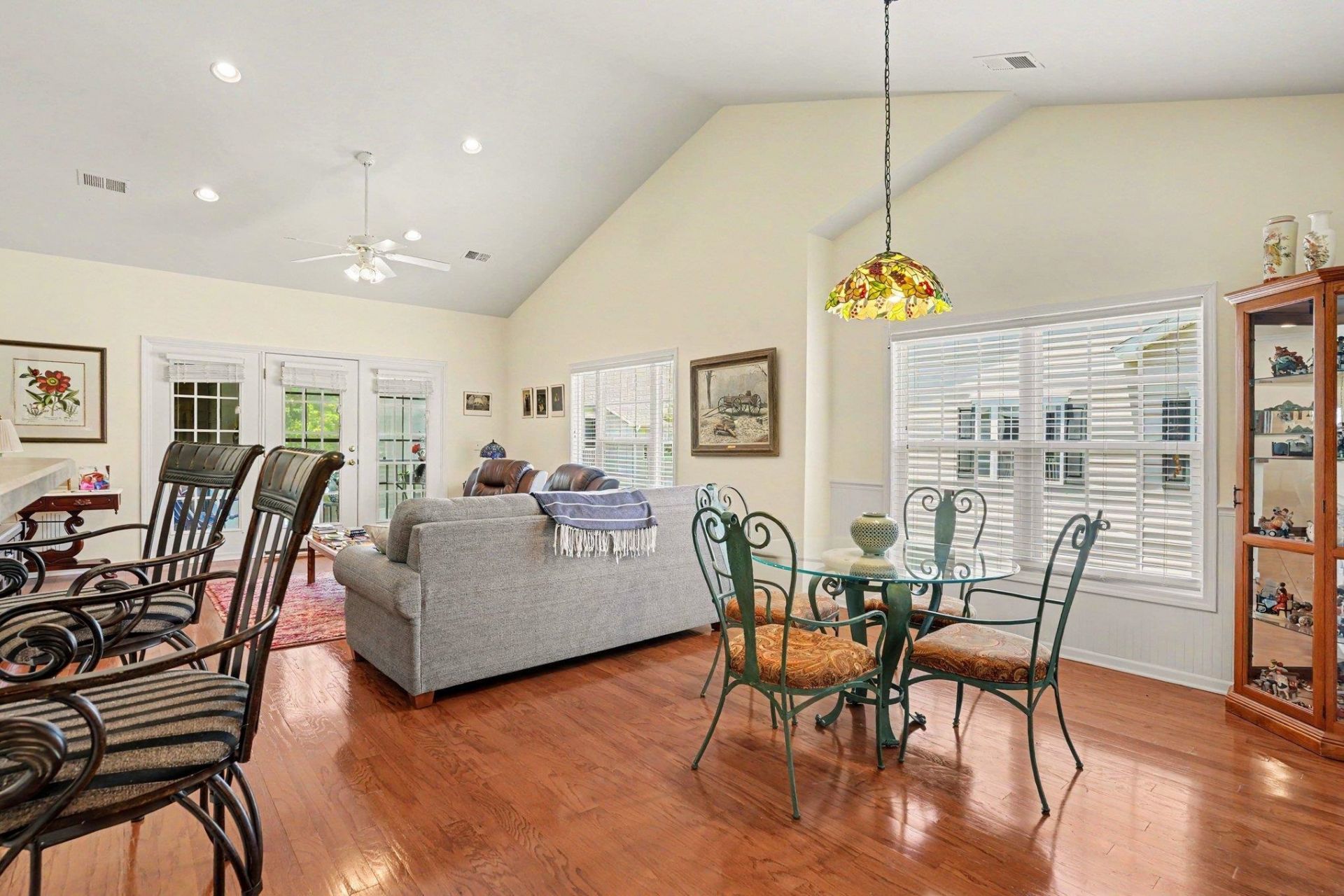441 Mahogany Dr. Photo 8