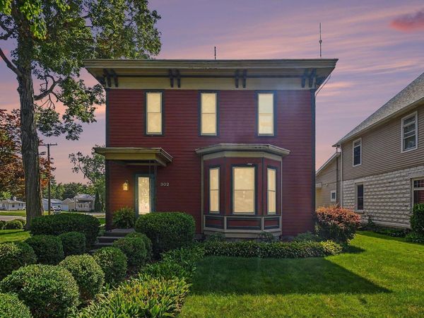 302 S Main Street, Middlebury, IN 46540