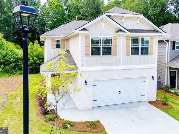 205 Vineyard Walk, Carrollton, GA 30117