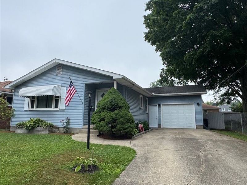 289 Middlefield Drive, Akron, OH 44312 Photo 1