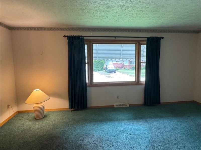 289 Middlefield Drive, Akron, OH 44312 Photo 15