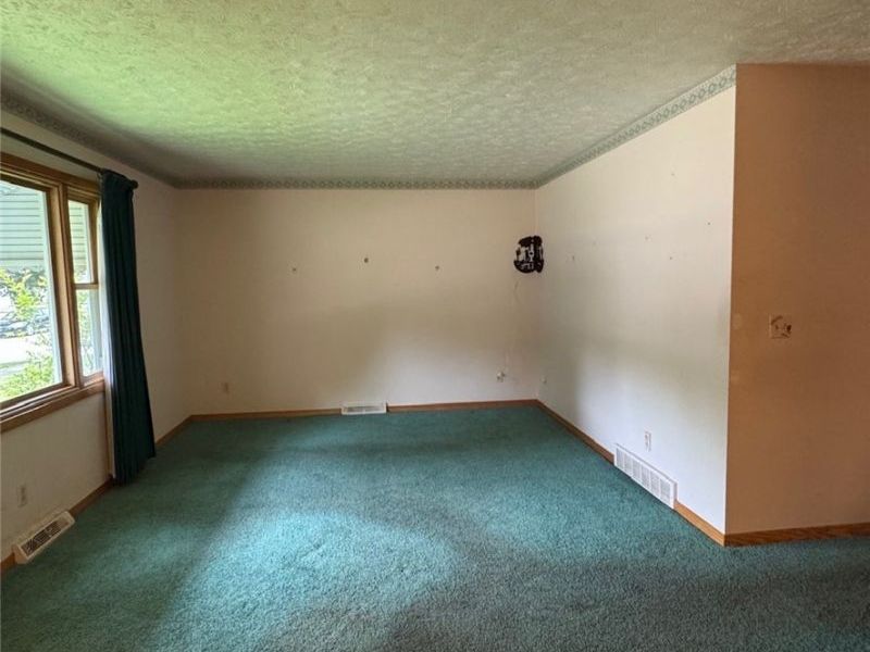 289 Middlefield Drive, Akron, OH 44312 Photo 16