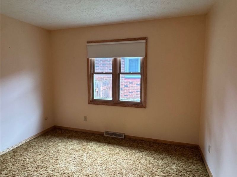 289 Middlefield Drive, Akron, OH 44312 Photo 18