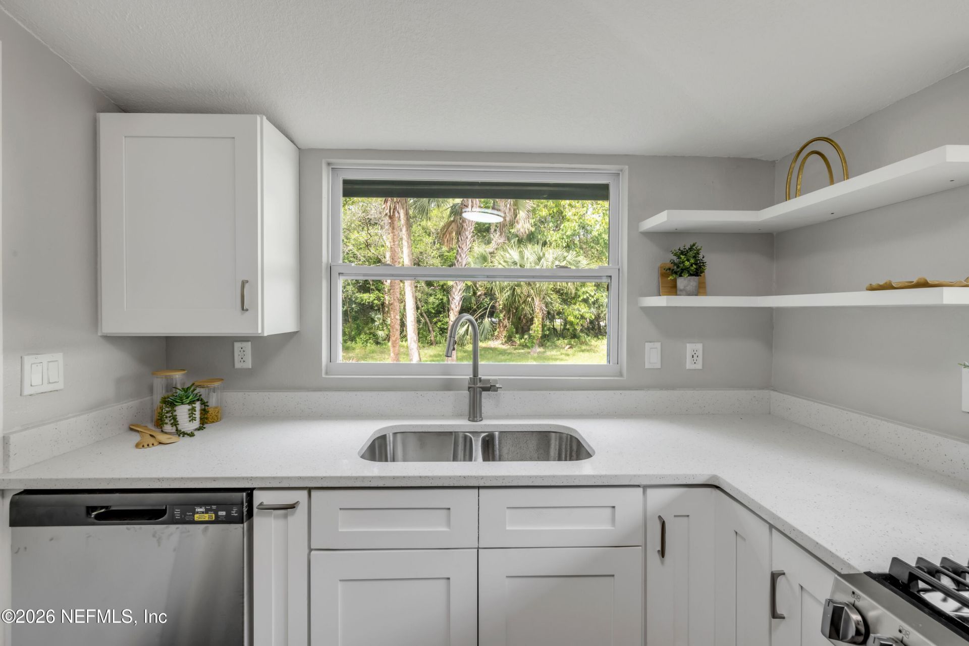 1956 Pioneer Trail, New Smyrna Beach, FL 32168 Photo