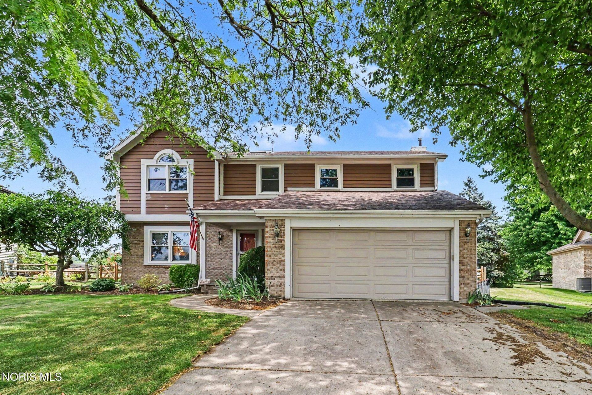 2227 Glenrose Lane, Maumee, OH 43537 Main Photo