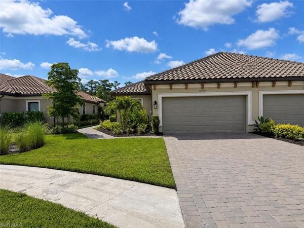 NAPLES, FL 34114
