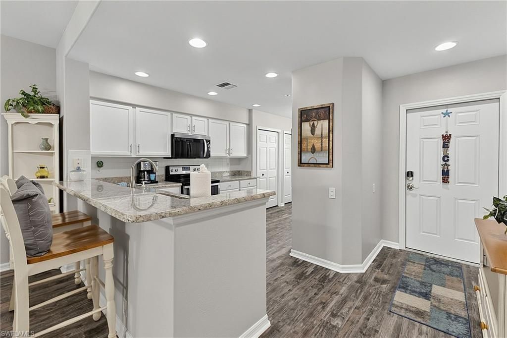 9180 Southmont Cv , Unit 206, Fort Myers, FL 33908 Photo