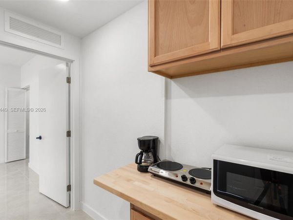 14513 SW 261st St , Unit EFFICIENCY, Homestead, FL 33032