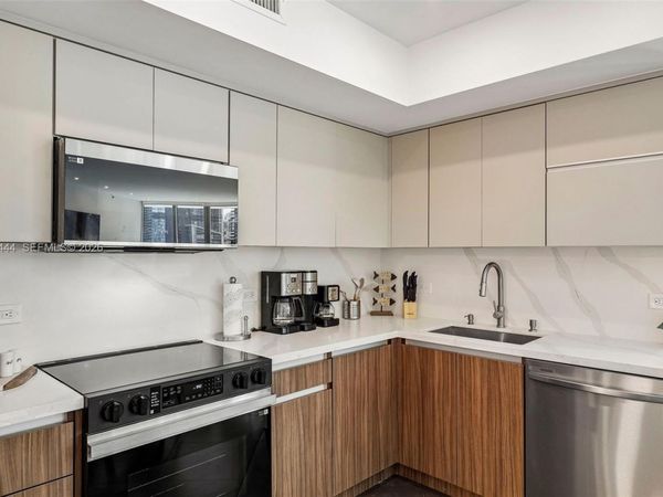 350 S Miami Ave, Unit 1902, Miami, FL 33130