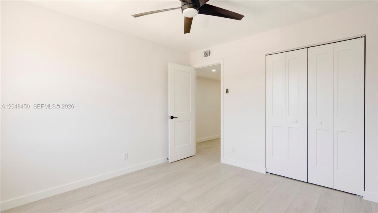 933 NE 24th Ave, Unit 169, Hallandale Beach, FL 33009 Photo