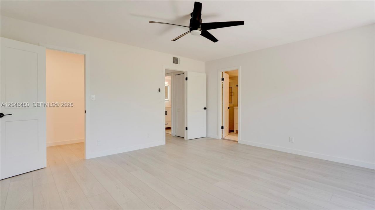 933 NE 24th Ave, Unit 169, Hallandale Beach, FL 33009 Photo