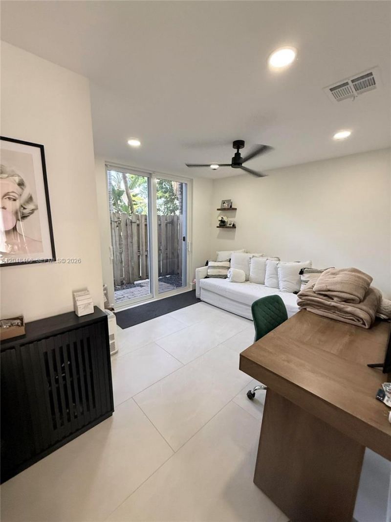 715 SW 4th Ave, Fort Lauderdale, FL 33315 Photo