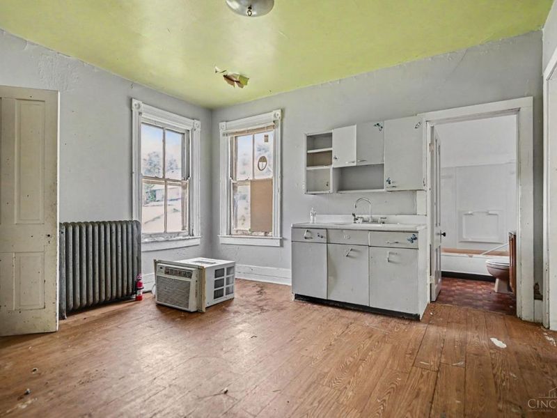 7126 River Road, Cincinnati, OH 45233 Photo 3